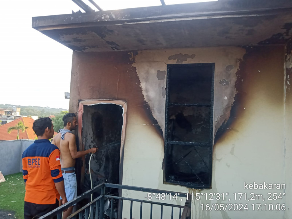 Kebakaran Gudang di Perum Land Resident Blok A, Kelurahan Nusa Dua, Kecamatan Kuta Selatan Tanggal 16 Mei 2024